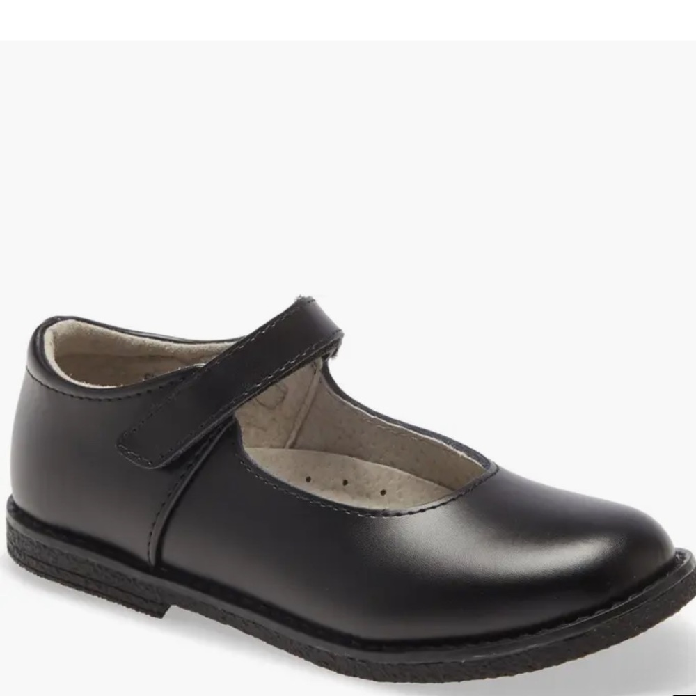 Footmates Cindy BTS Mary Jane Black Leather Girls Uniform Shoes NIB Size 2.5